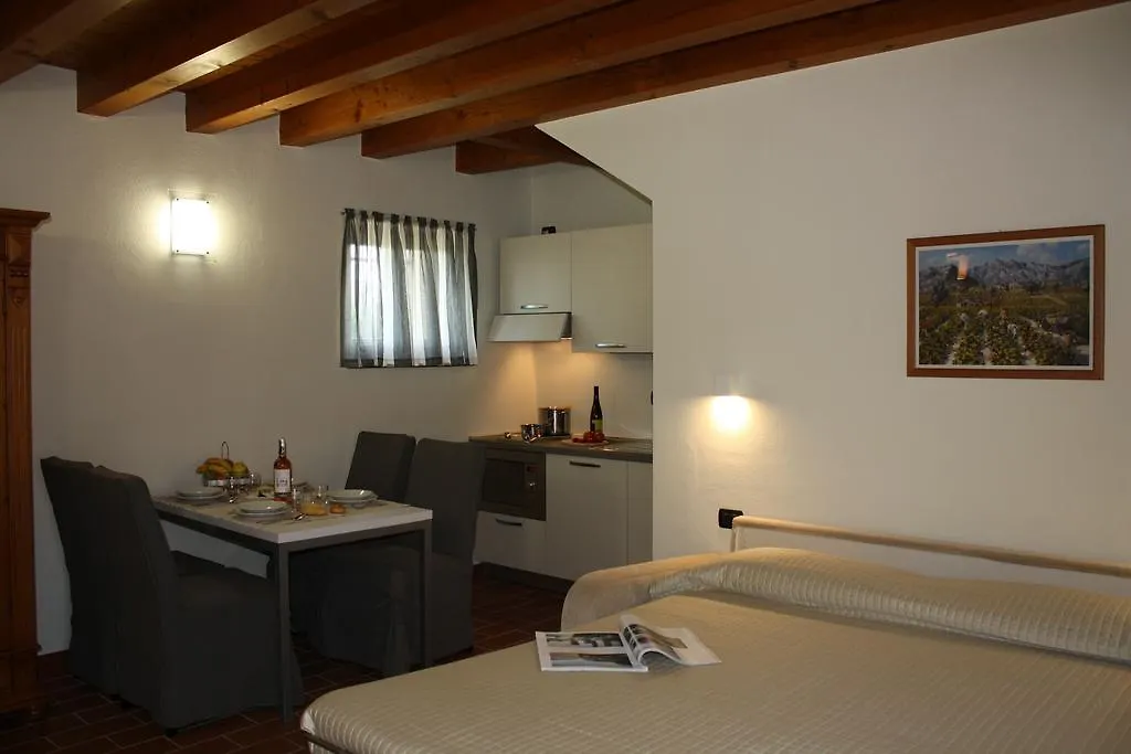 Antica Corte La Valle Guest House Sona