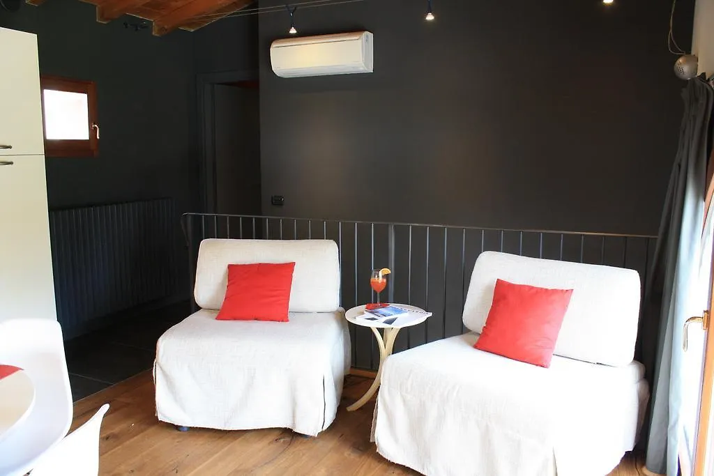 Antica Corte La Valle Guest House Sona Country house