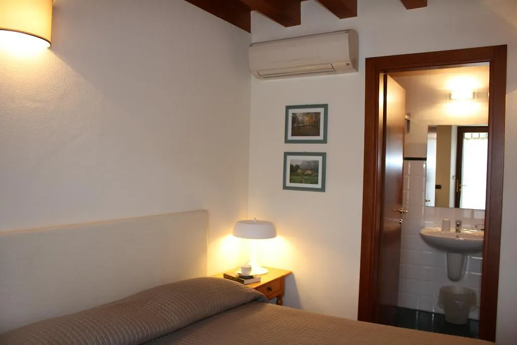 Antica Corte La Valle Guest House Sona