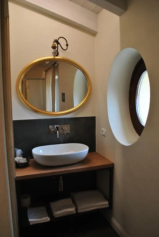 Antica Corte La Valle Guest House Sona Country house
