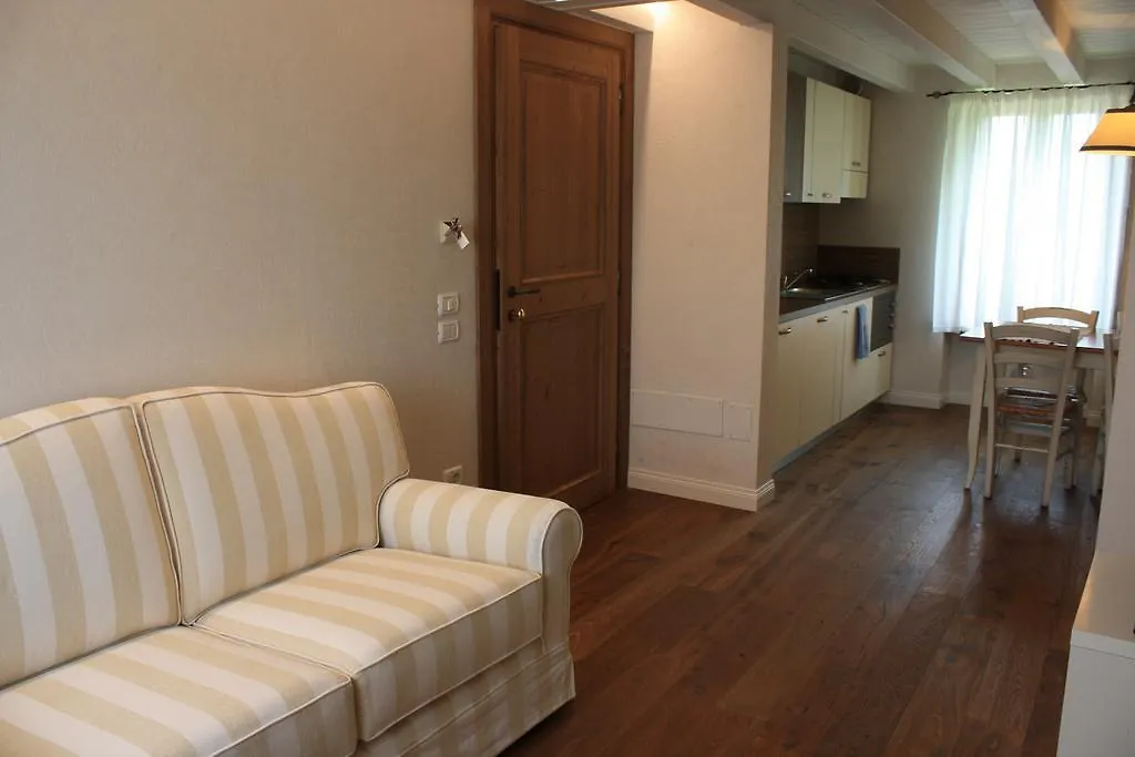 Country house Antica Corte La Valle Guest House Sona