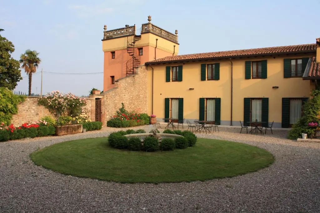 Antica Corte La Valle Guest House Sona