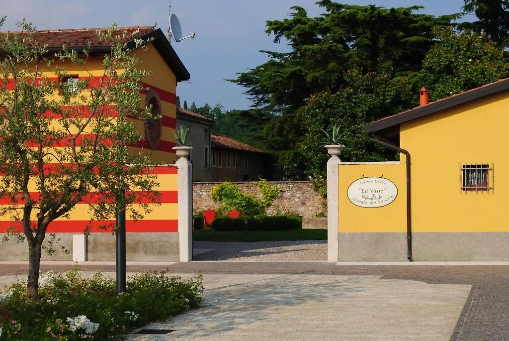 Antica Corte La Valle contacts